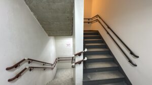 9E763233-9735-457C-A6D4-EFC7E4E6B91A